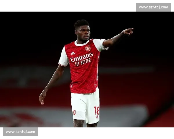 阿森纳官宣帕尔特伊离队！5 年功勋自由身告别，中场重组启动签布伦特福德铁腰